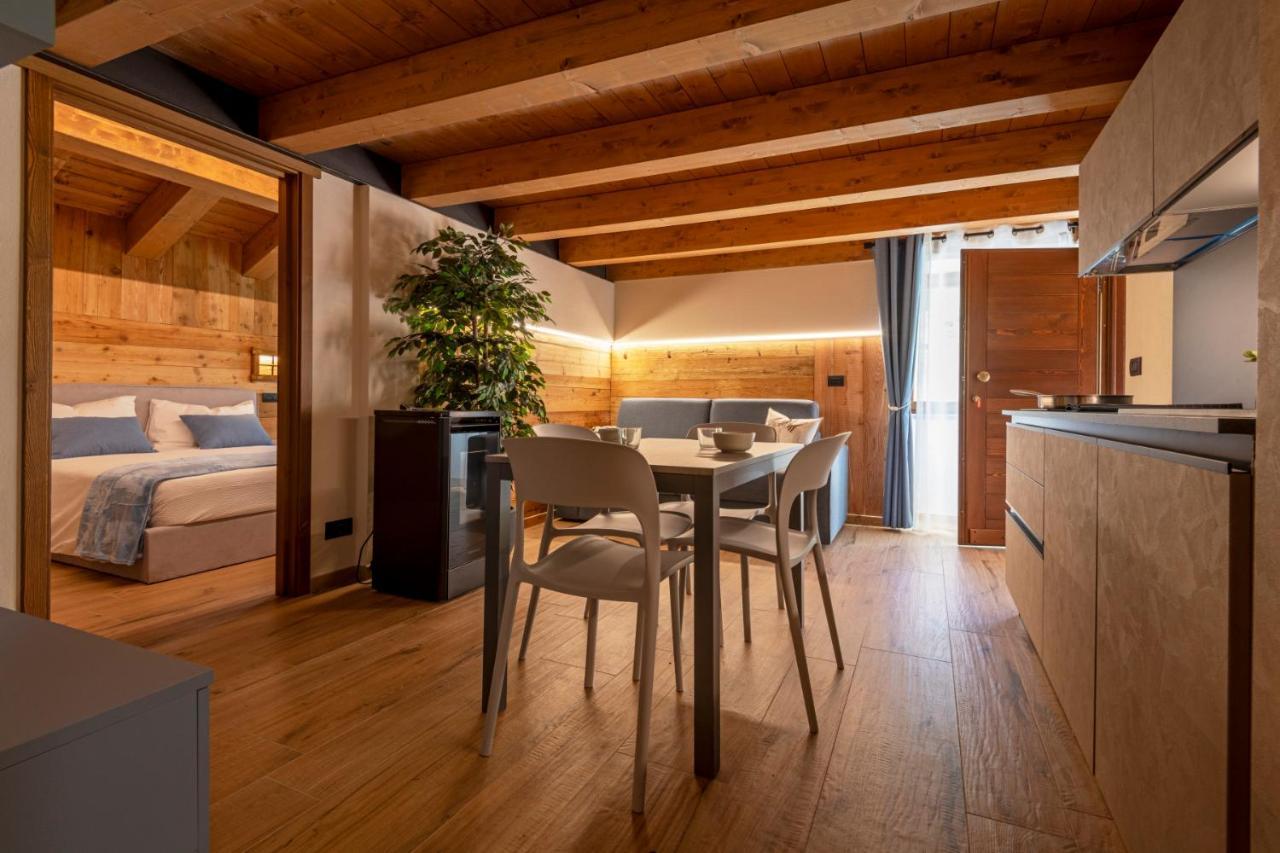 Maison Marcoz - Appartamenti Vacanze Etroubles Eksteriør billede