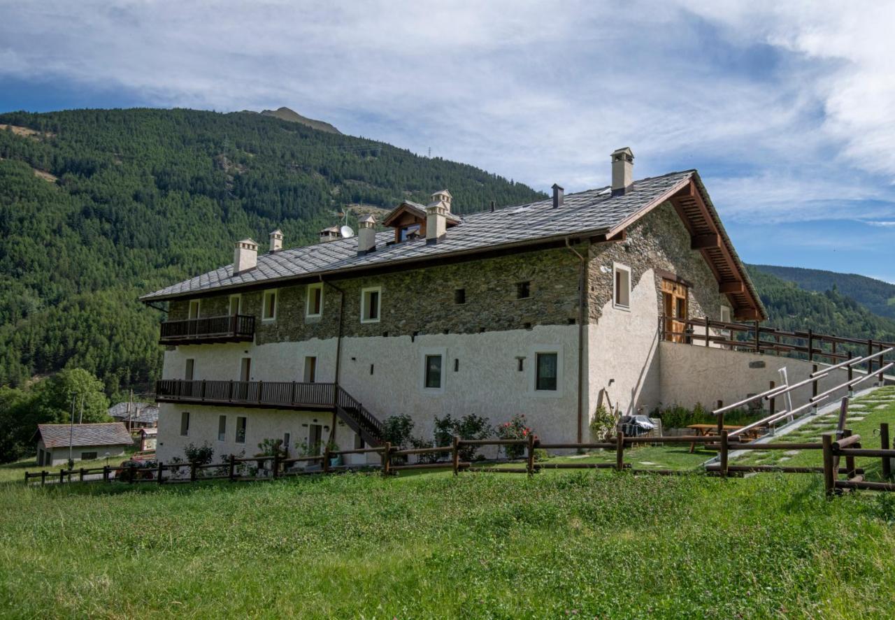 Maison Marcoz - Appartamenti Vacanze Etroubles Eksteriør billede
