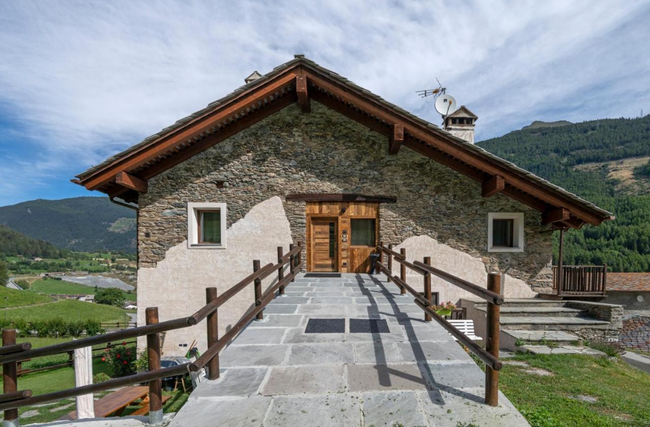 Maison Marcoz - Appartamenti Vacanze Etroubles Eksteriør billede